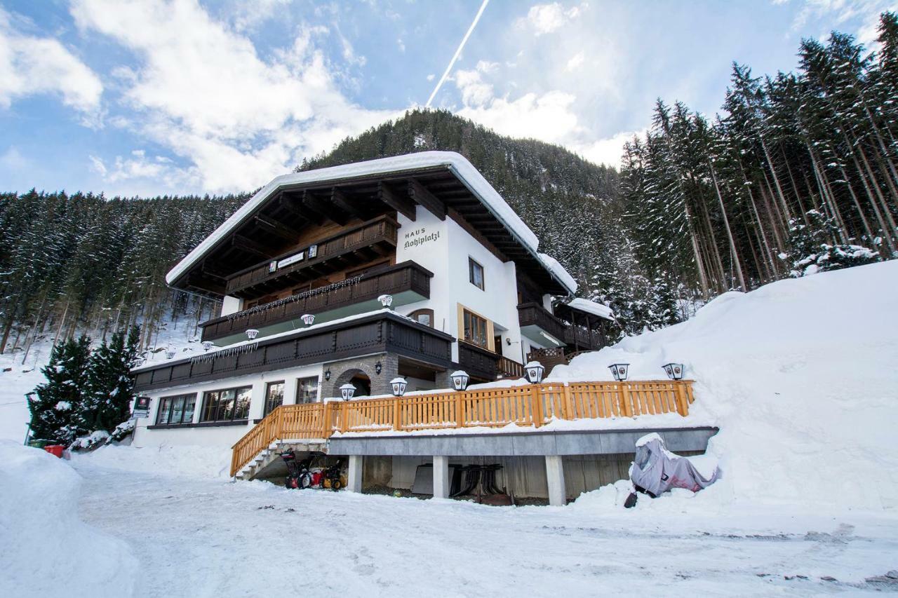 Gasthof Pension Kohlplatzl Hopfgarten in Defereggen Esterno foto
